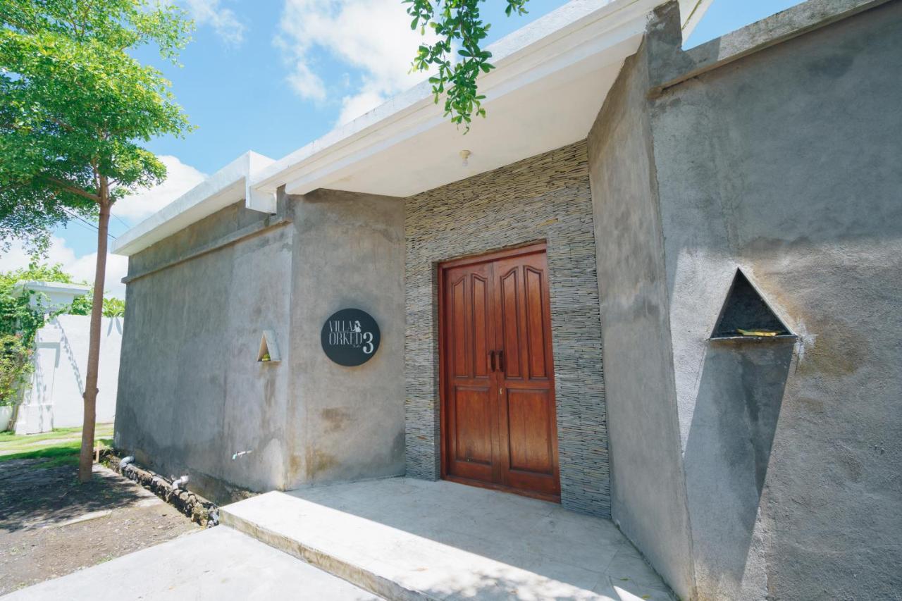 Villa Orked 3 With Family Room Seminyak Bagian luar foto